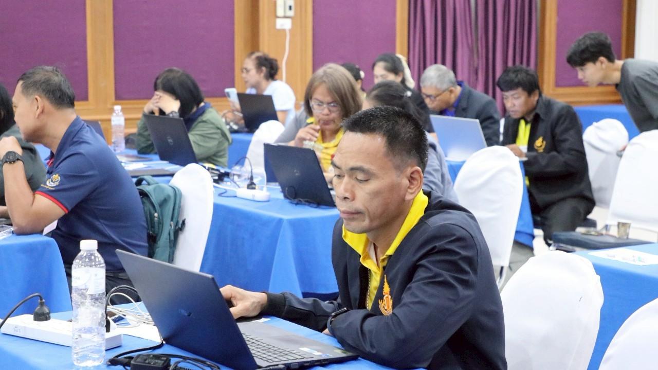 LINE_ALBUM_Teacher-Workshop-Buriram_250505_12.jpg