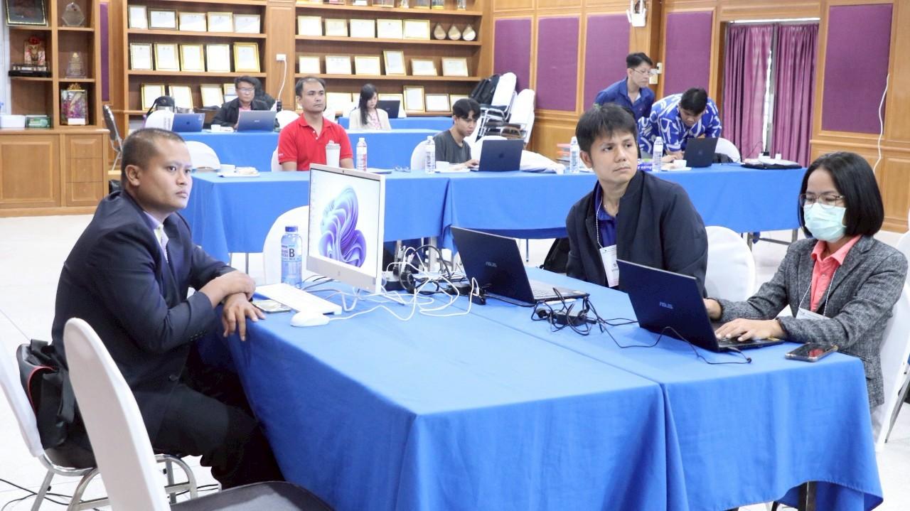 LINE_ALBUM_Teacher-Workshop-Buriram_250505_4.jpg