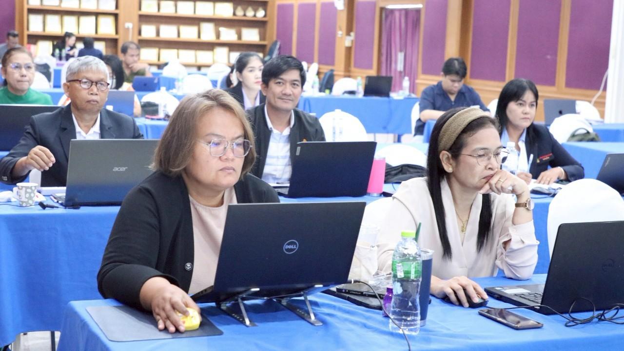 LINE_ALBUM_Teacher-Workshop-Buriram_250505_7.jpg